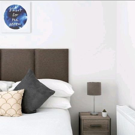 ลักชัวรี เซ็นทรัล ลอนดอน นอร์ท อพาร์ตเมนต์ Apartment ภายนอก รูปภาพ