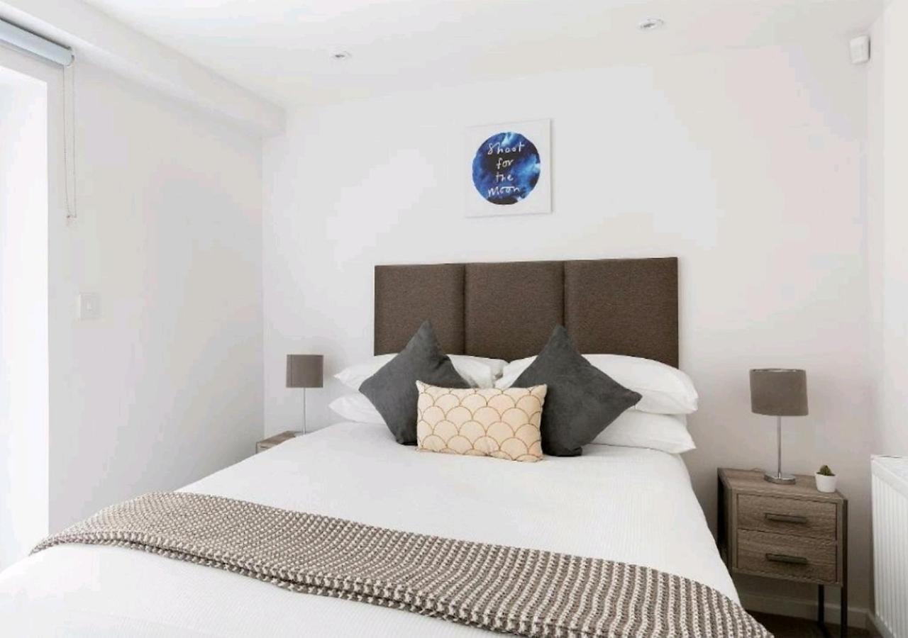 ลักชัวรี เซ็นทรัล ลอนดอน นอร์ท อพาร์ตเมนต์ Apartment ภายนอก รูปภาพ