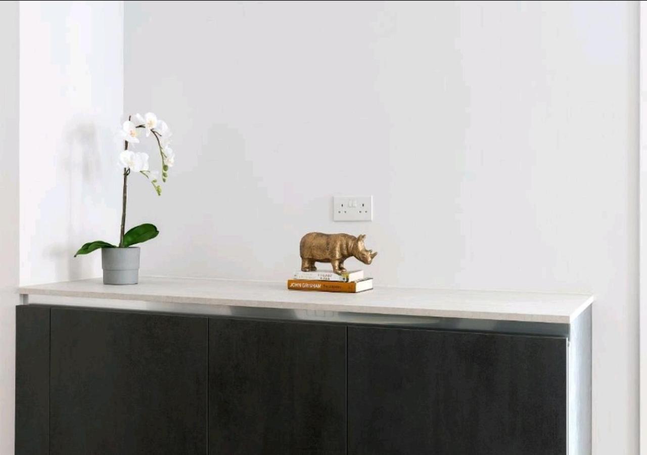 ลักชัวรี เซ็นทรัล ลอนดอน นอร์ท อพาร์ตเมนต์ Apartment ภายนอก รูปภาพ